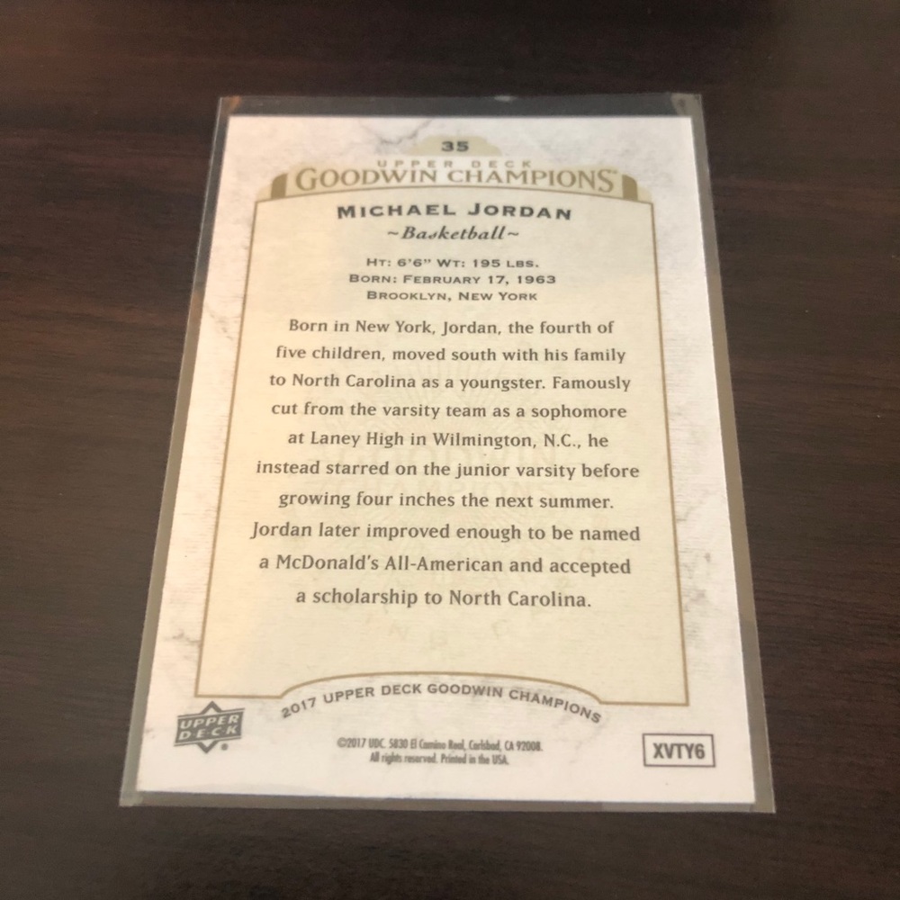 2017 Upper Deck Goodwin Champions Michael Jordan - image 2